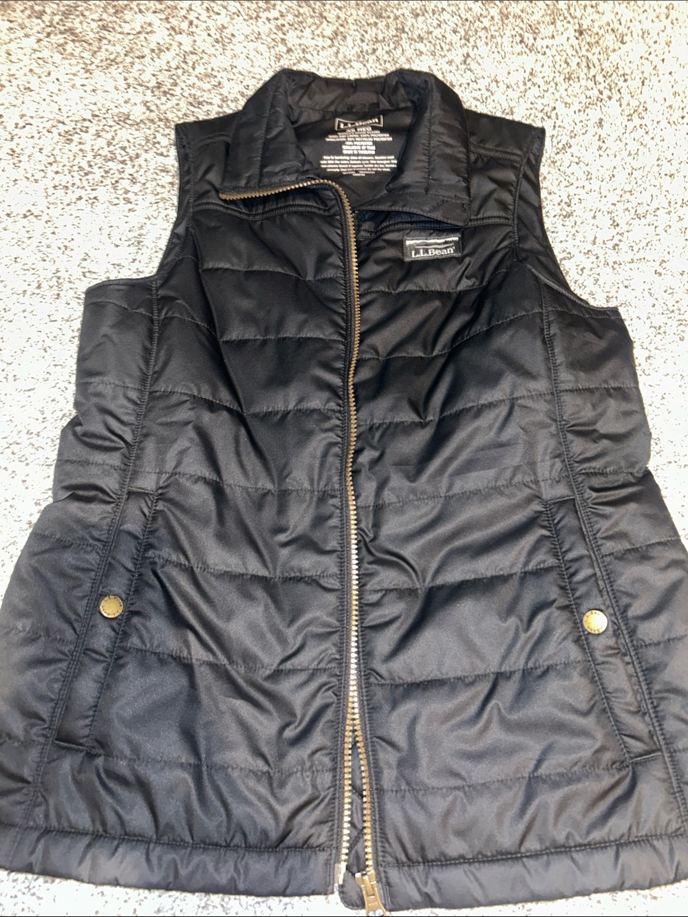NWOT L.L. Bean Women’s Black Quilted Vest with Gold-Tone Hardware